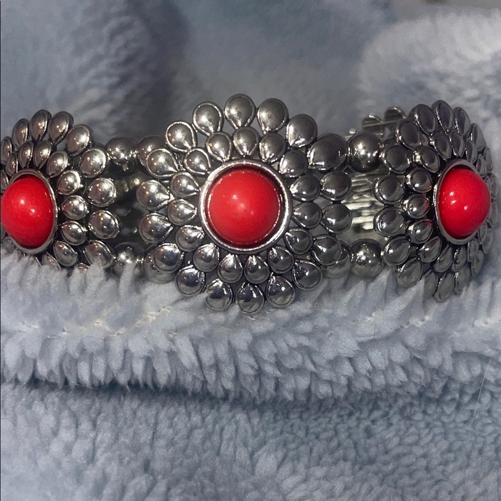 Silver and Red Floral Stretch Bracelet - Picture 3 of 3